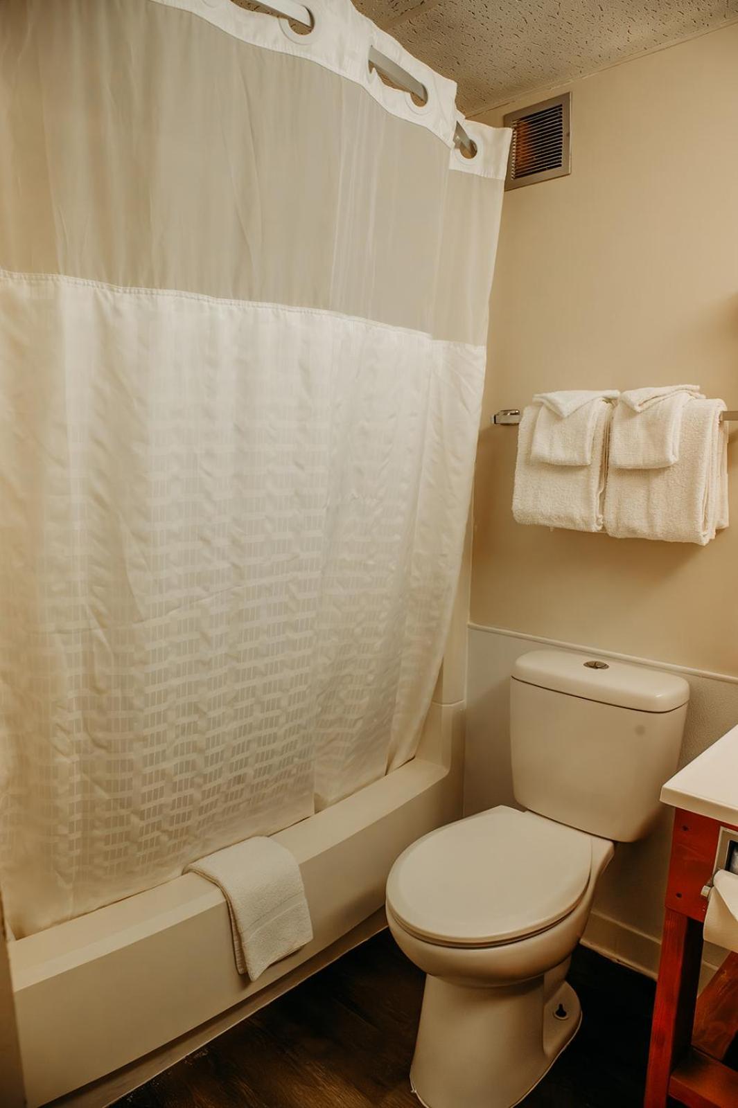 Country Garden & Suites Benton Ngoại thất bức ảnh