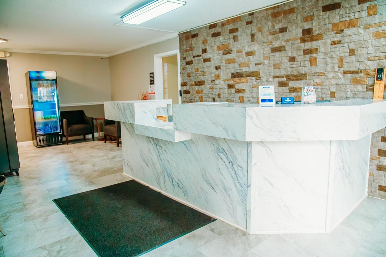 Country Garden & Suites Benton Ngoại thất bức ảnh